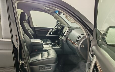 Toyota Land Cruiser 200, 2015 год, 4 800 000 рублей, 20 фотография