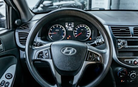 Hyundai Solaris II рестайлинг, 2016 год, 949 000 рублей, 13 фотография