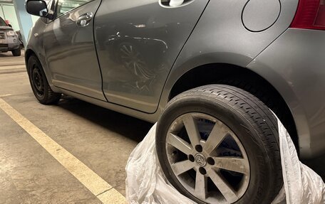 Toyota Yaris III рестайлинг, 2007 год, 620 000 рублей, 17 фотография