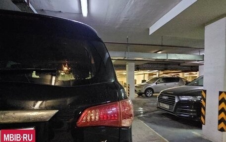 Infiniti QX56, 2011 год, 2 500 000 рублей, 15 фотография