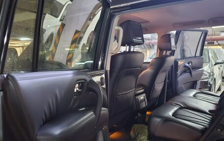 Infiniti QX56, 2011 год, 2 500 000 рублей, 17 фотография