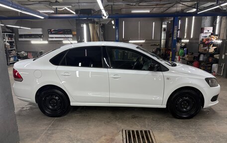 Volkswagen Polo VI (EU Market), 2014 год, 800 000 рублей, 5 фотография