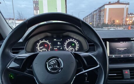 Skoda Rapid II, 2021 год, 1 550 000 рублей, 7 фотография