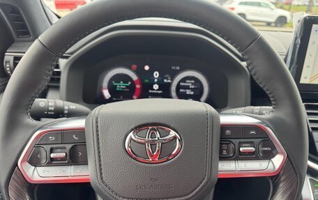 Toyota Land Cruiser, 2025 год, 12 770 000 рублей, 6 фотография