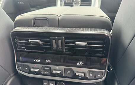 Toyota Land Cruiser, 2025 год, 12 770 000 рублей, 19 фотография