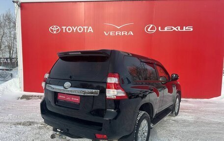 Toyota Land Cruiser Prado 150 рестайлинг 2, 2015 год, 3 190 000 рублей, 6 фотография