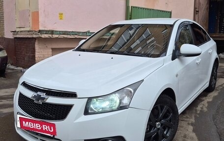 Chevrolet Cruze II, 2012 год, 650 000 рублей, 2 фотография