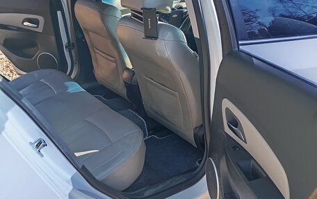 Chevrolet Cruze II, 2012 год, 820 000 рублей, 19 фотография