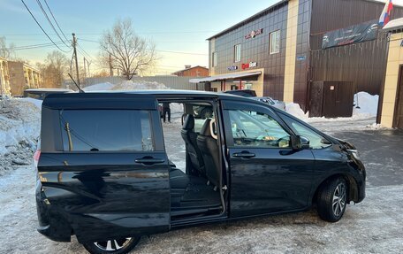 Honda Freed II, 2017 год, 1 670 000 рублей, 7 фотография