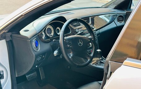 Mercedes-Benz CLS AMG, 2005 год, 1 600 000 рублей, 8 фотография