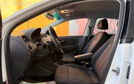 Volkswagen Polo VI (EU Market), 2017 год, 899 000 рублей, 7 фотография