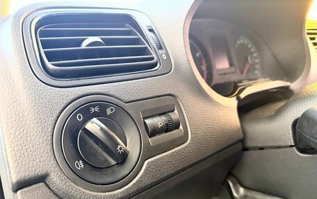 Volkswagen Polo VI (EU Market), 2017 год, 899 000 рублей, 17 фотография