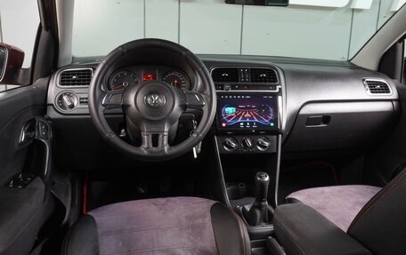 Volkswagen Polo VI (EU Market), 2011 год, 729 000 рублей, 6 фотография