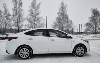 Hyundai Solaris II рестайлинг, 2017 год, 1 380 000 рублей, 1 фотография