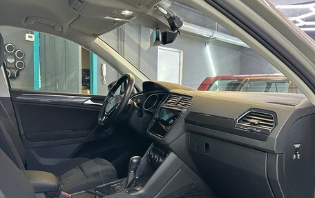 Volkswagen Tiguan II, 2019 год, 2 999 999 рублей, 14 фотография