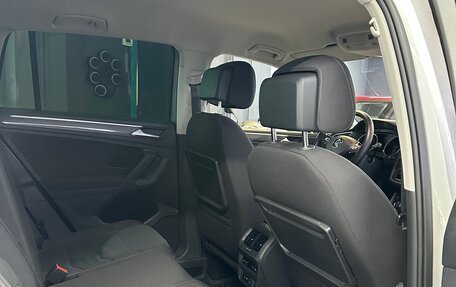 Volkswagen Tiguan II, 2019 год, 2 999 999 рублей, 16 фотография