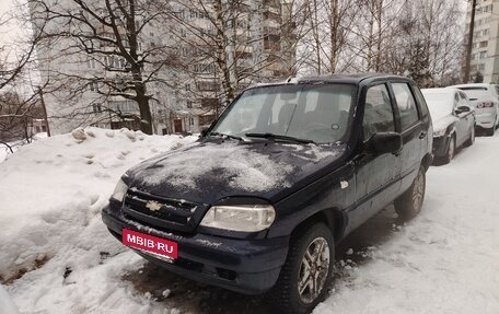 Chevrolet Niva I рестайлинг, 2005 год, 400 000 рублей, 1 фотография