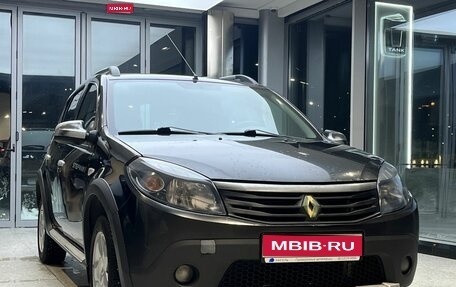 Renault Sandero I, 2013 год, 549 000 рублей, 1 фотография