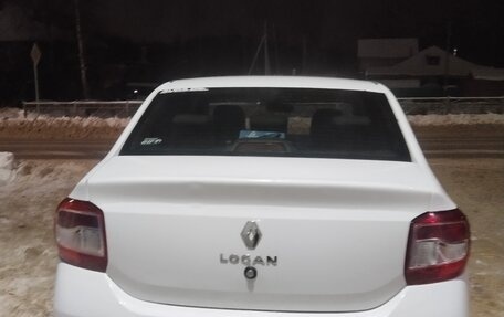 Renault Logan II, 2019 год, 590 000 рублей, 4 фотография