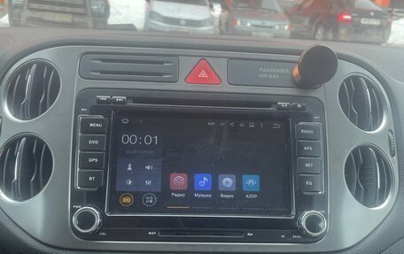 Volkswagen Tiguan I, 2010 год, 750 000 рублей, 11 фотография