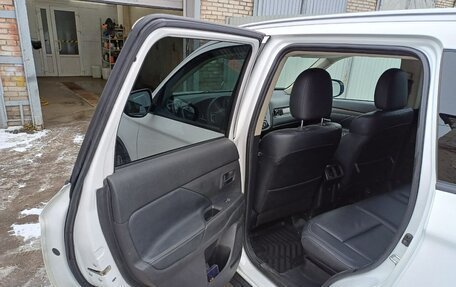 Mitsubishi Outlander III рестайлинг 3, 2019 год, 2 460 000 рублей, 14 фотография