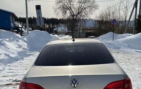 Volkswagen Jetta VI, 2012 год, 800 000 рублей, 3 фотография