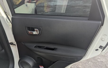 Nissan Qashqai, 2011 год, 1 300 000 рублей, 21 фотография