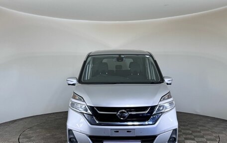 Nissan Serena IV, 2017 год, 1 450 000 рублей, 2 фотография