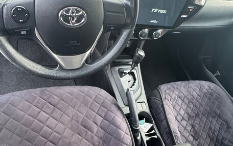 Toyota Corolla, 2015 год, 1 350 000 рублей, 8 фотография
