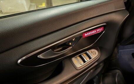 Mercedes-Benz V-Класс, 2017 год, 3 200 000 рублей, 8 фотография