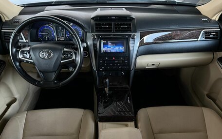 Toyota Camry, 2015 год, 2 160 000 рублей, 11 фотография