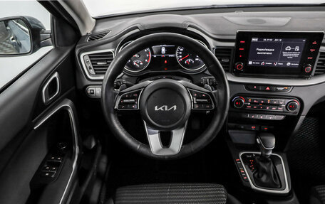 KIA cee'd III, 2022 год, 2 269 000 рублей, 11 фотография