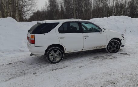 Nissan Rnessa, 2000 год, 235 000 рублей, 1 фотография