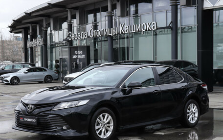 Toyota Camry, 2019 год, 2 900 000 рублей, 1 фотография