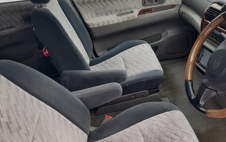 Nissan Rnessa, 2000 год, 235 000 рублей, 7 фотография