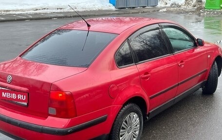 Volkswagen Passat B5+ рестайлинг, 1998 год, 260 000 рублей, 1 фотография