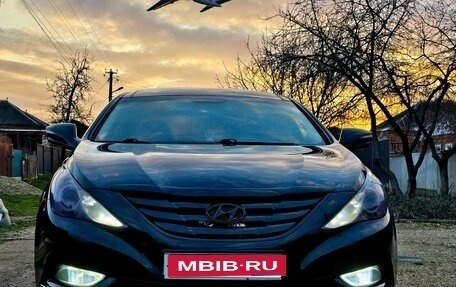 Hyundai Sonata VI, 2011 год, 1 200 000 рублей, 1 фотография