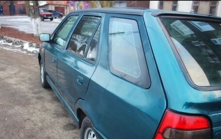 Skoda Felicia I рестайлинг, 1997 год, 250 000 рублей, 3 фотография