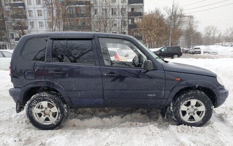 Chevrolet Niva I рестайлинг, 2004 год, 350 000 рублей, 2 фотография