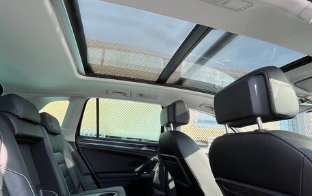 Volkswagen Tiguan II, 2018 год, 2 850 000 рублей, 10 фотография