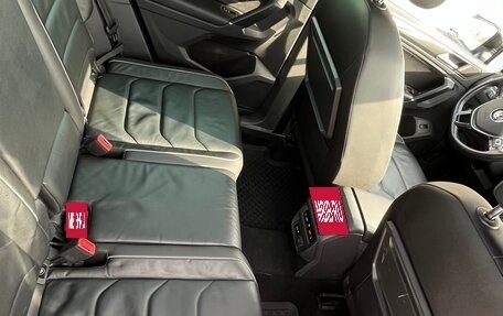 Volkswagen Tiguan II, 2018 год, 2 850 000 рублей, 18 фотография