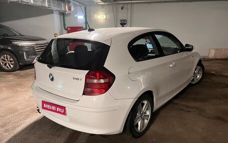 BMW 1 серия, 2011 год, 1 000 000 рублей, 7 фотография
