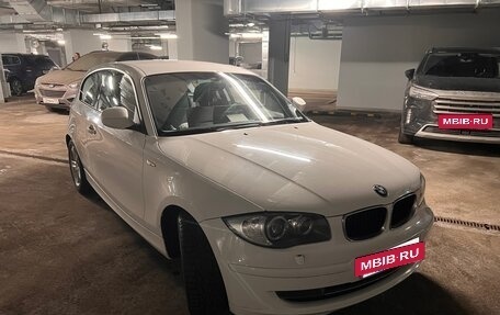 BMW 1 серия, 2011 год, 1 000 000 рублей, 5 фотография