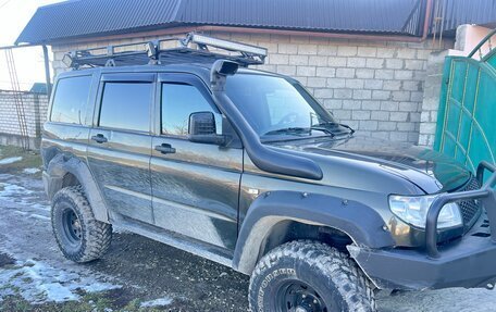 ЛуАЗ Patriot, 2012 год, 800 000 рублей, 2 фотография