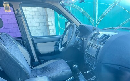 ЛуАЗ Patriot, 2012 год, 800 000 рублей, 5 фотография