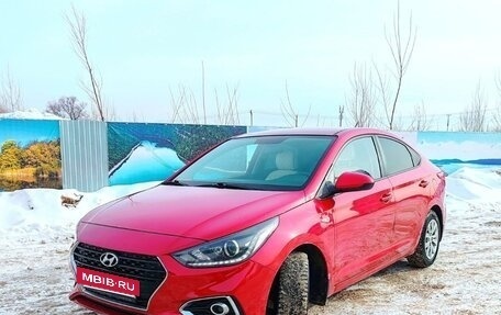 Hyundai Solaris II рестайлинг, 2018 год, 1 350 000 рублей, 3 фотография