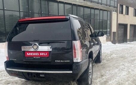 Cadillac Escalade III, 2013 год, 2 900 000 рублей, 9 фотография