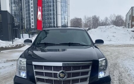 Cadillac Escalade III, 2013 год, 2 900 000 рублей, 14 фотография
