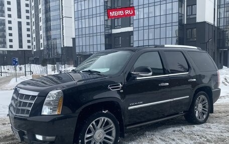 Cadillac Escalade III, 2013 год, 2 900 000 рублей, 21 фотография