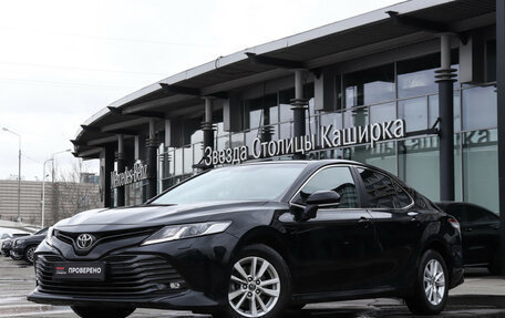 Toyota Camry, 2019 год, 2 900 000 рублей, 20 фотография